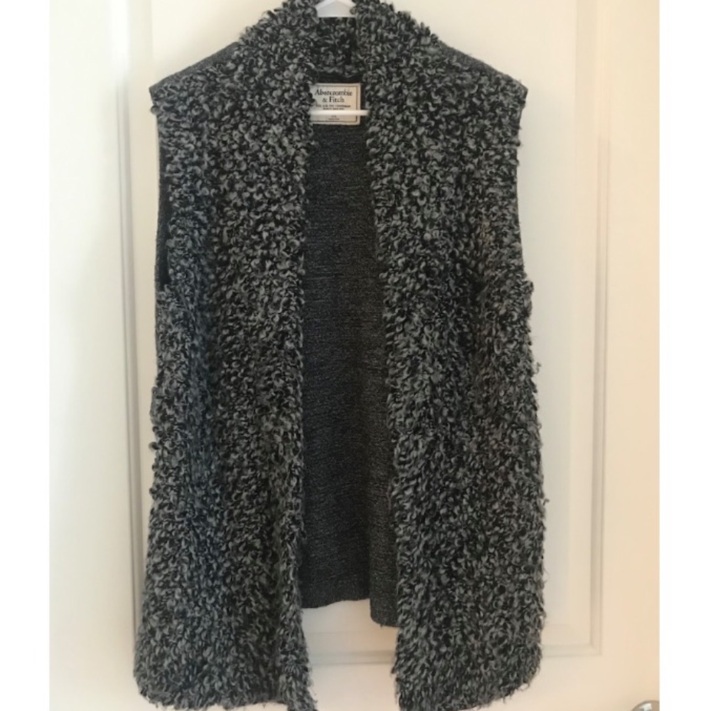 Abercrombie & Fitch Vest